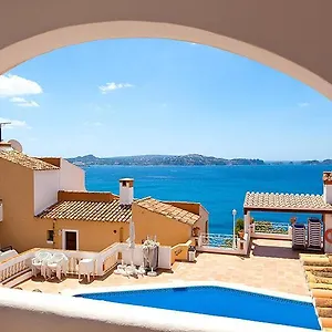 https://aldea-2-cala-fornells.balearic-islands.net